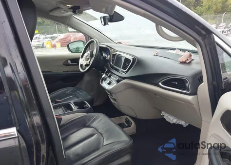 2018 Chrysler Pacifica Touring L from USA, damaged, VIN 2C4RC1BG5JR214309